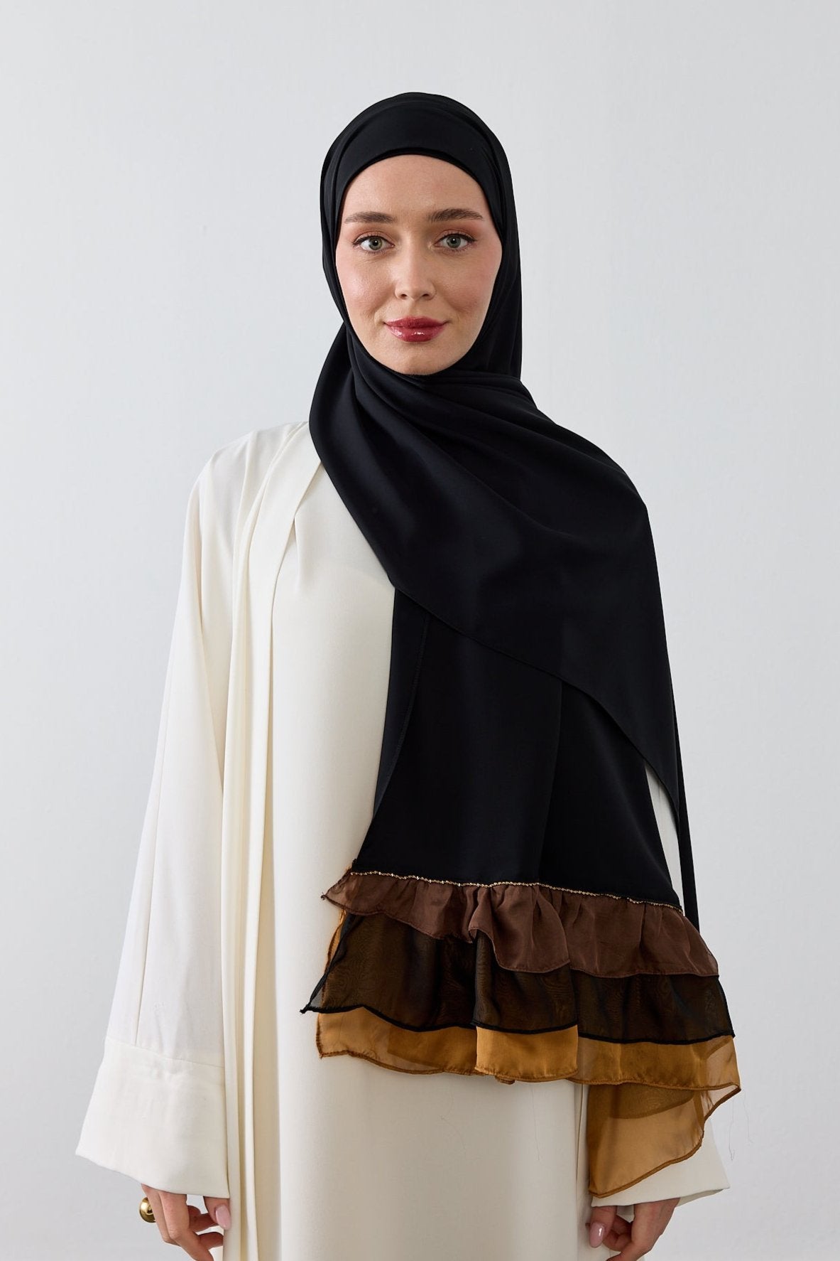 NEBRAS İPEKLİ TAŞLI ŞAL