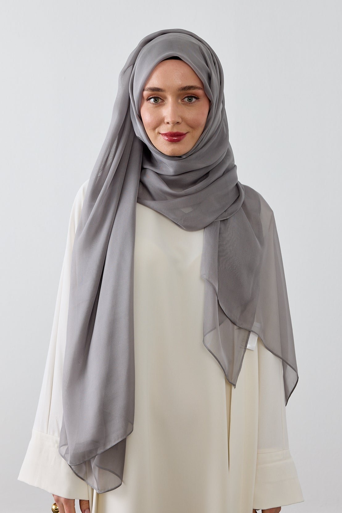 GRİ SAF İPEK ŞAL