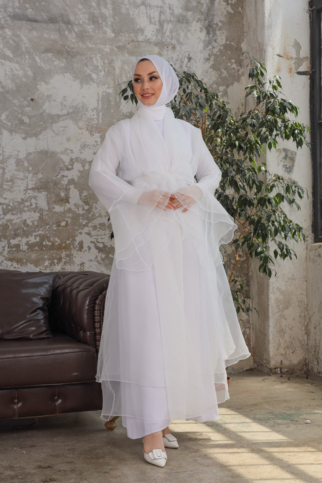 BORCELLA BEYAZ ABAYA