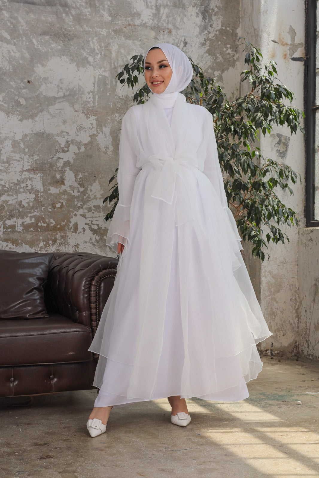 BORCELLA BEYAZ ABAYA
