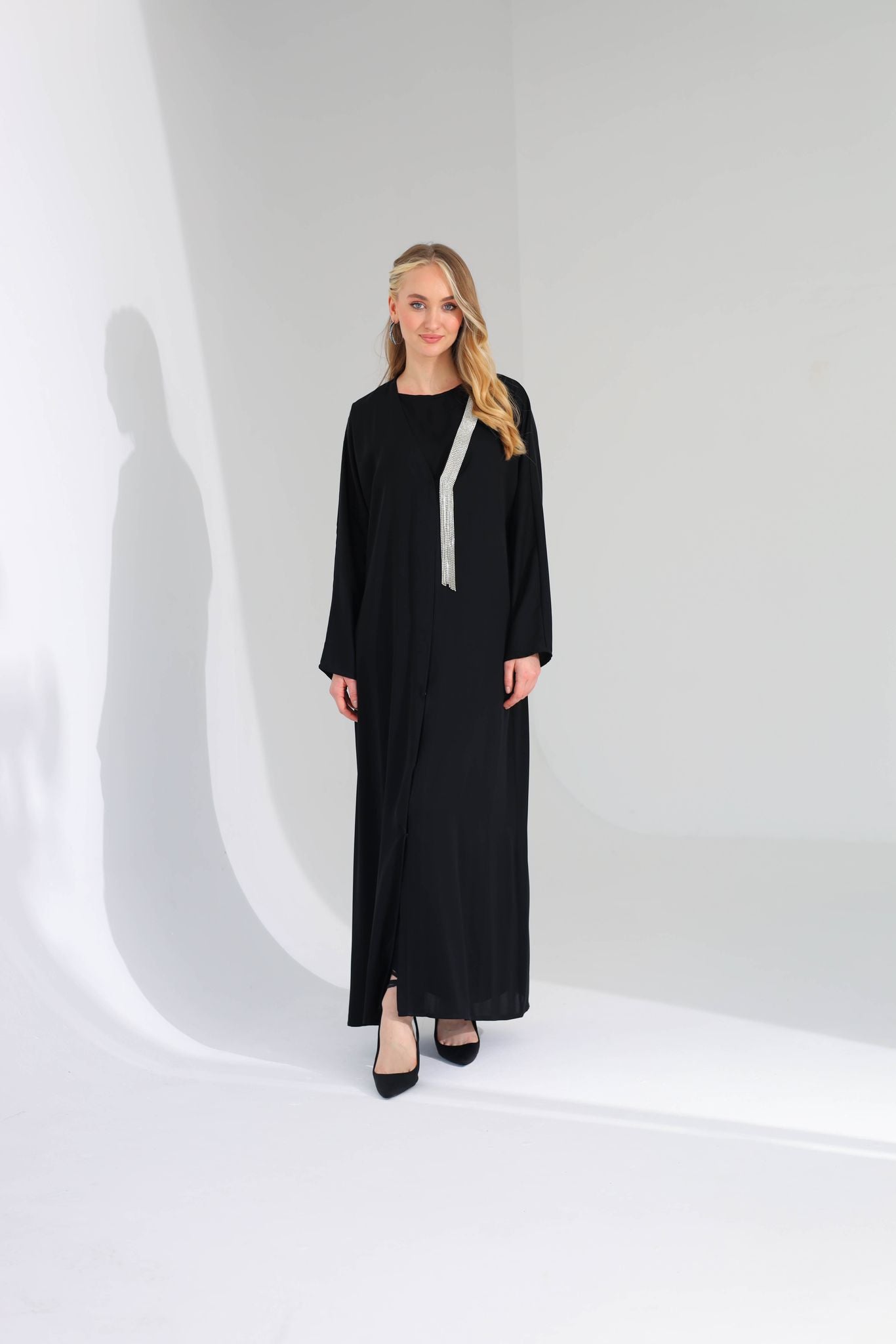 FARYA ABAYA