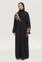 Vionna Abaya