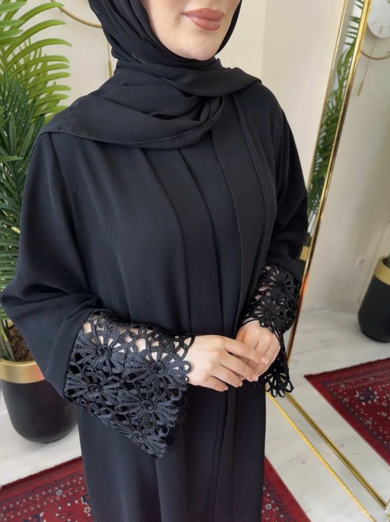 AHUREVAN ABAYA SET (BLACK)