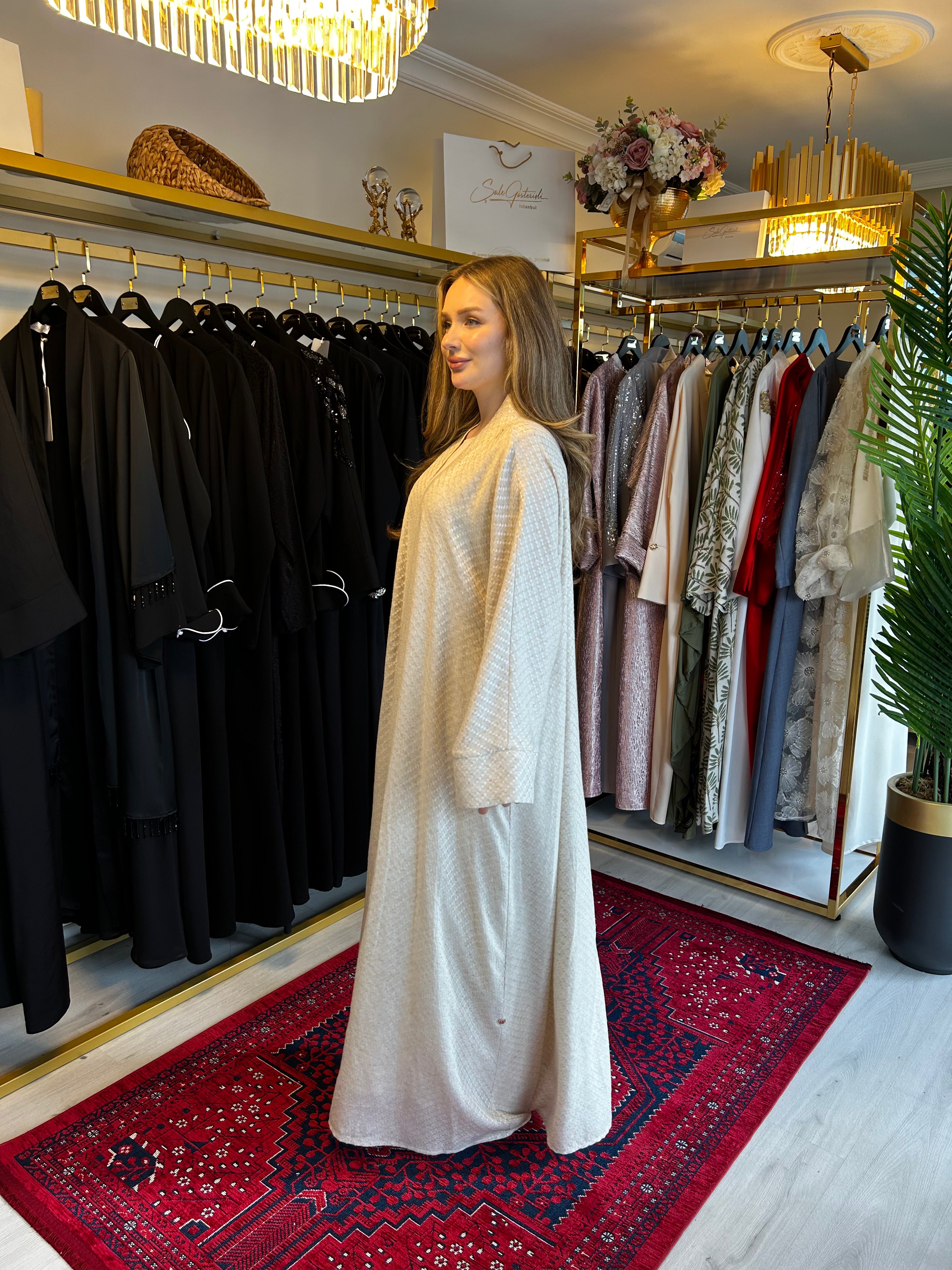 Azra Keten Abaya Set