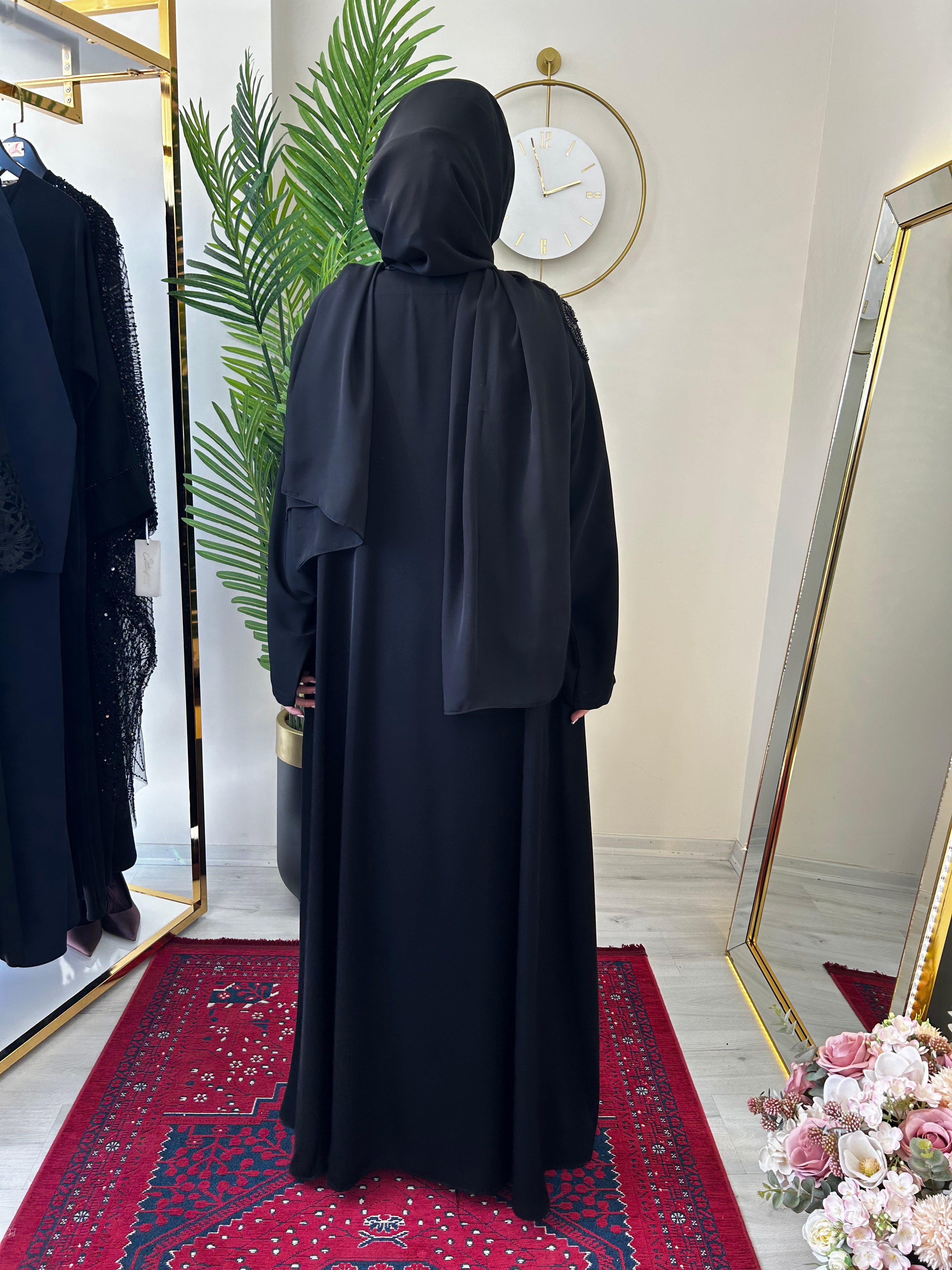 AHAD ABAYA