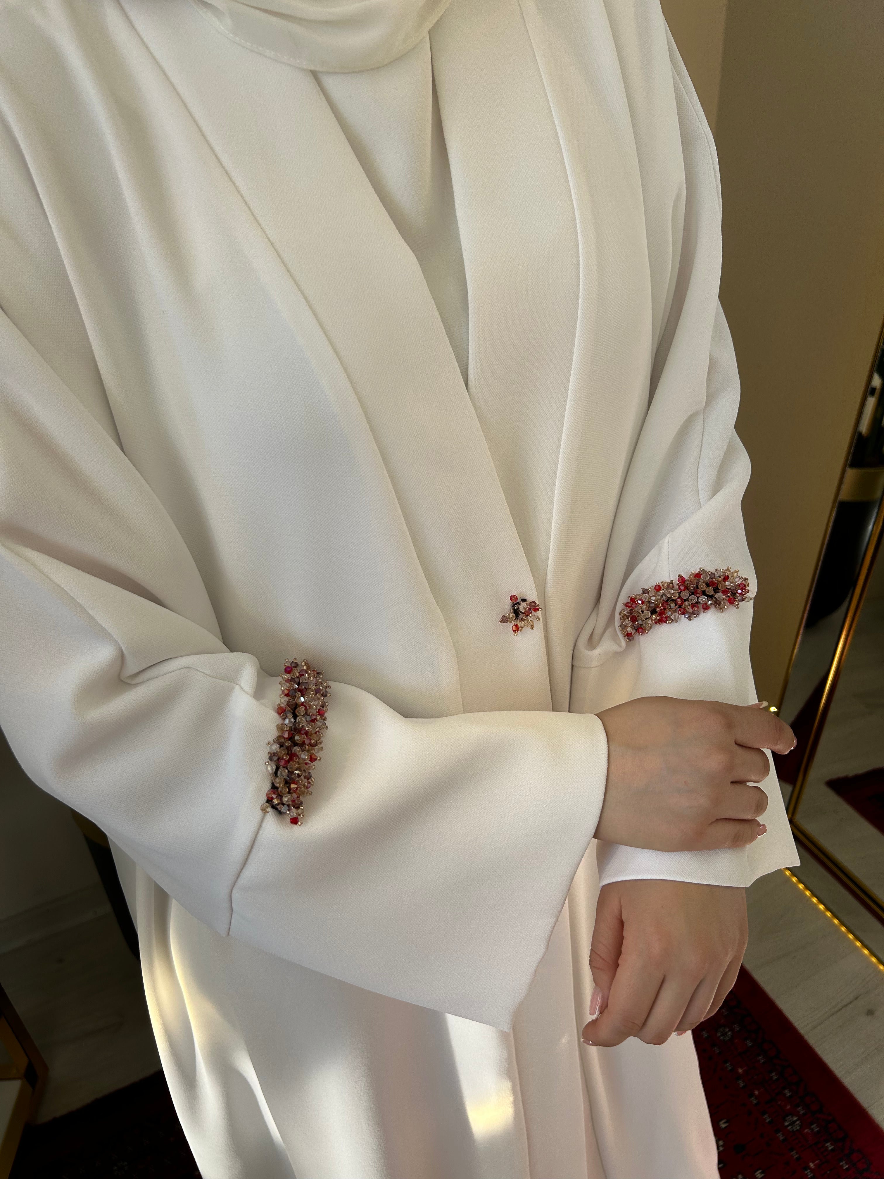 BİŞA ABAYA