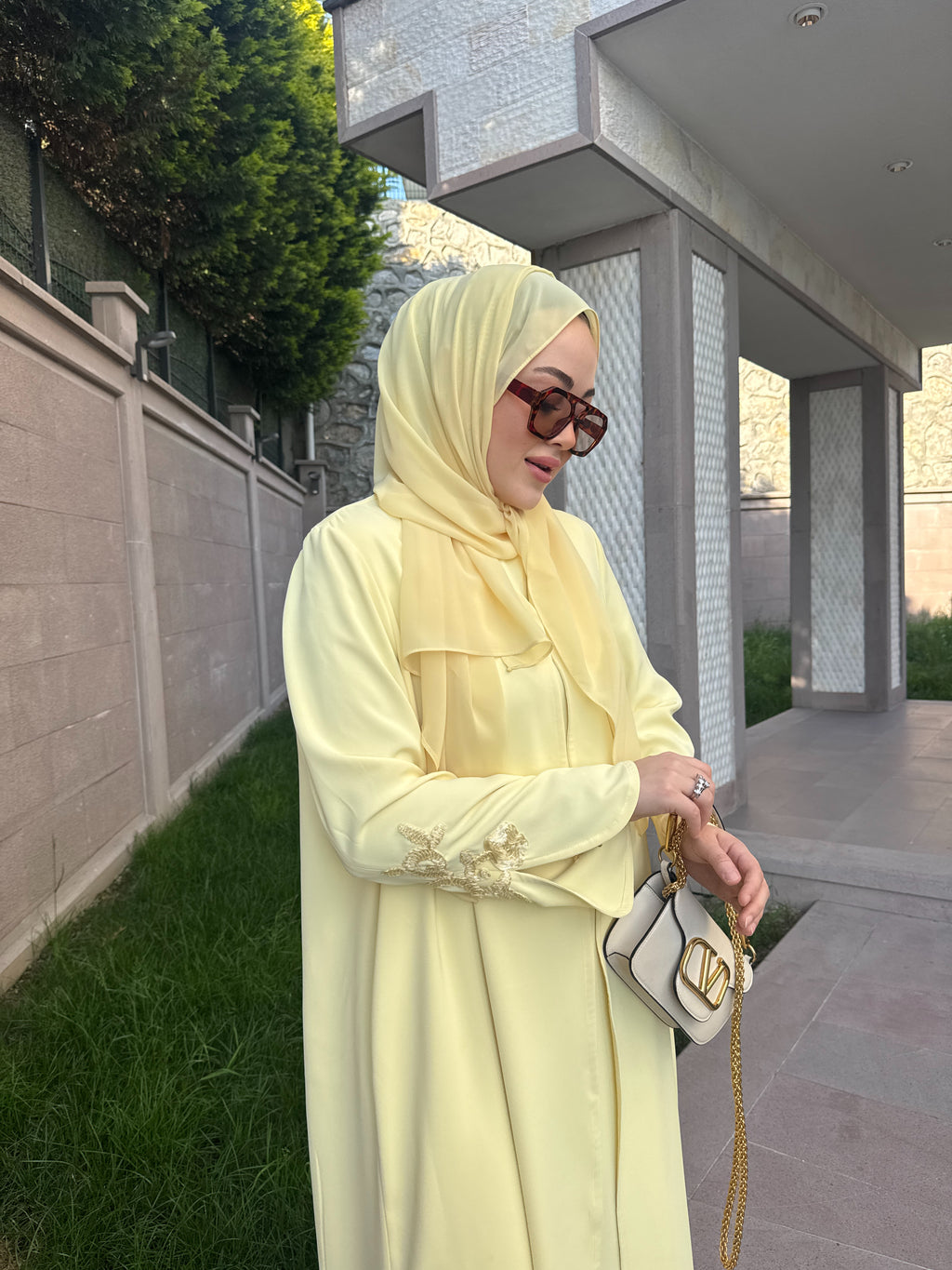 FLOWERS ABAYA SET