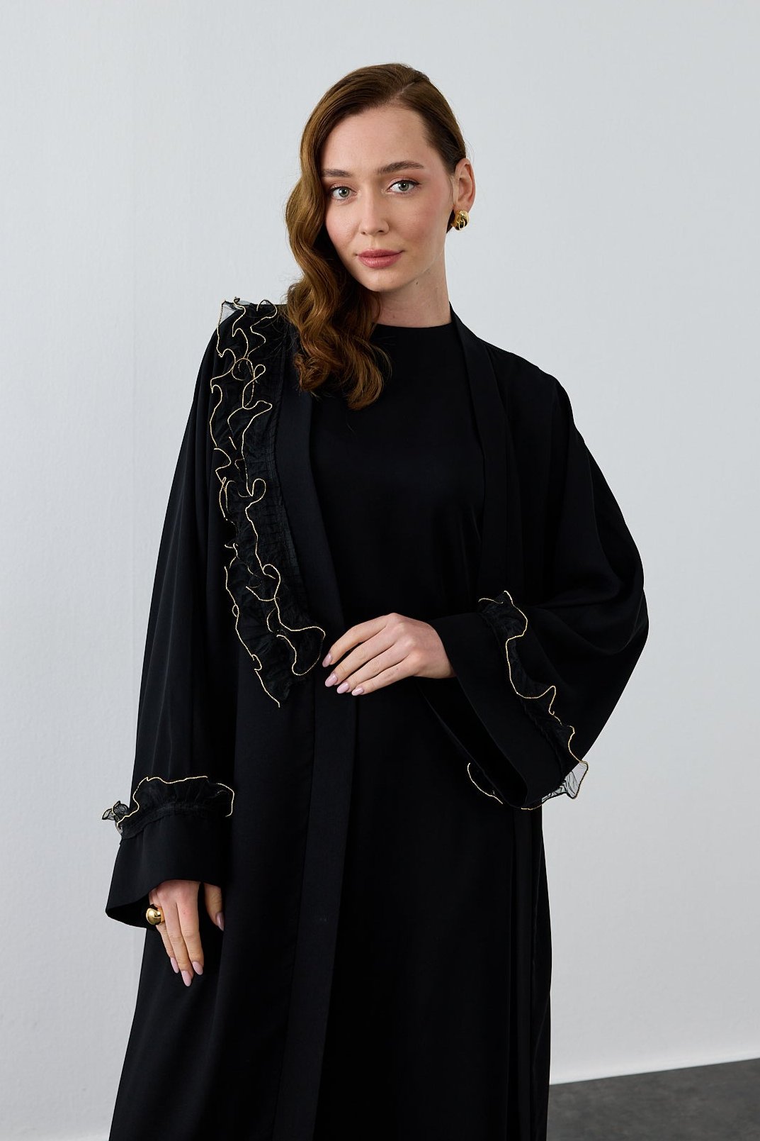 NARJİS ABAYA