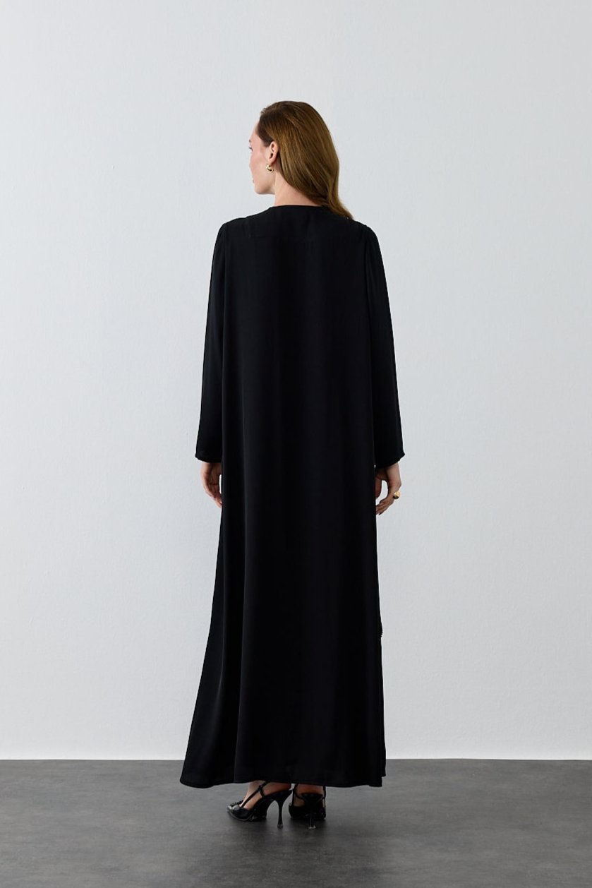 LEYAL ABAYA