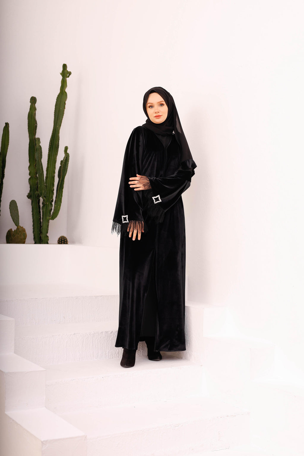 DİAMOND KADİFE ABAYA