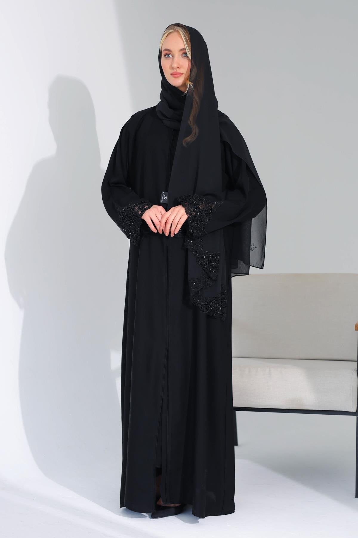 LAYLA ABAYA