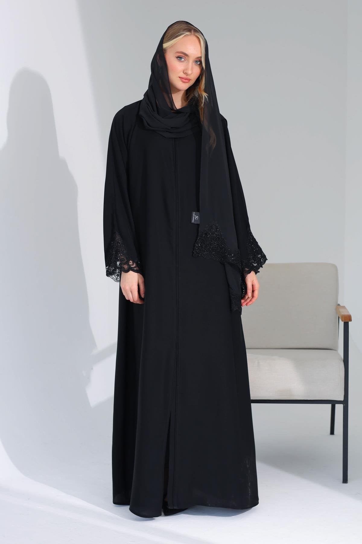 LAYLA ABAYA