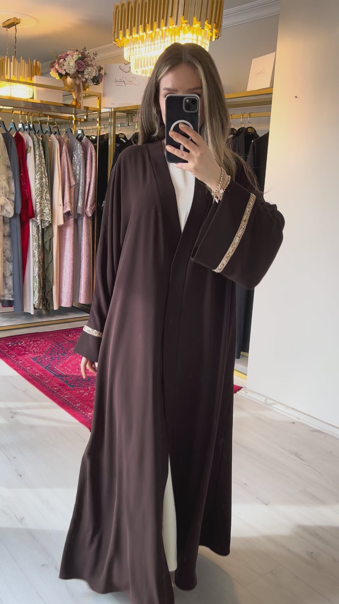 Mahra Abaya